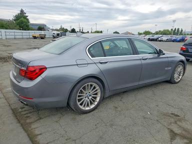 2014 BMW 750 LI view, angle 3