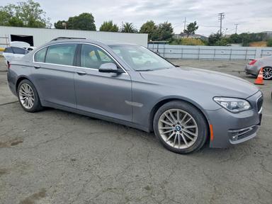 2014 BMW 750 LI view, angle 4