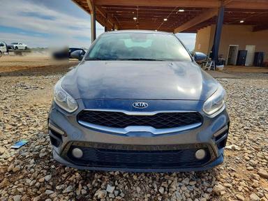 Vue de 2020 KIA FORTE LXS, angle 5