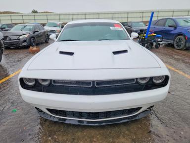 منظر 2019 DODGE CHALLENGER SXT، زاوية 5