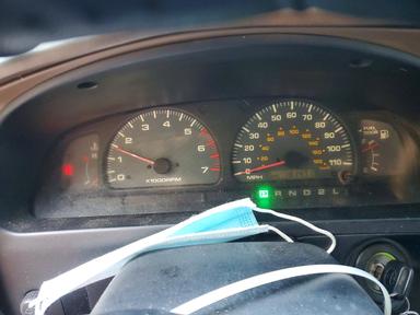 Vue de 1999 TOYOTA 4RUNNER SR5, angle 9