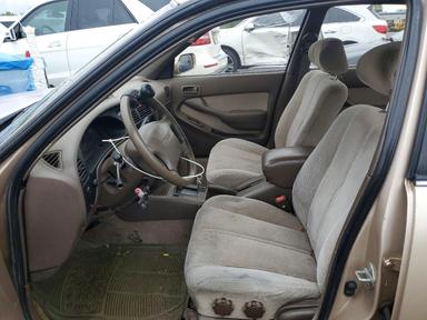 Vista de 1995 TOYOTA CAMRY LE, ángulo 7