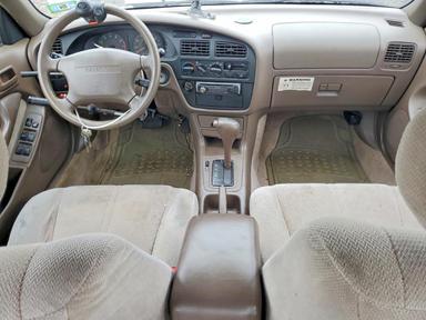 Vista de 1995 TOYOTA CAMRY LE, ángulo 8