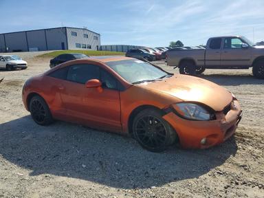 Vista de 2006 MITSUBISHI ECLIPSE GS, ángulo 4