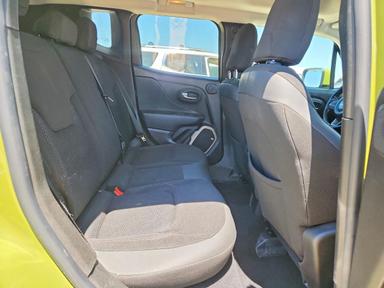 Vista de 2016 JEEP RENEGADE LATITUDE, ángulo 10
