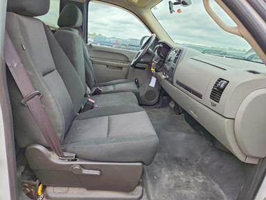 Vue de 2011 GMC SIERRA C1500, angle 10