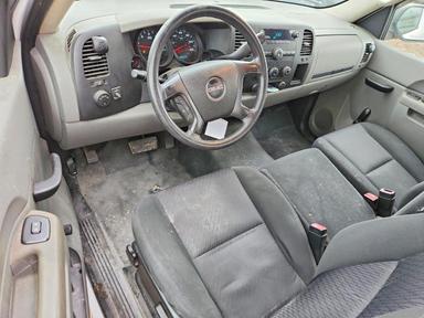 Vue de 2011 GMC SIERRA C1500, angle 8