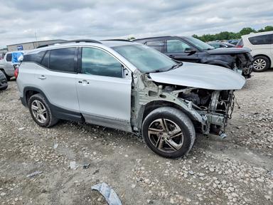 Вид 2018 GMC TERRAIN SLE, угол 4