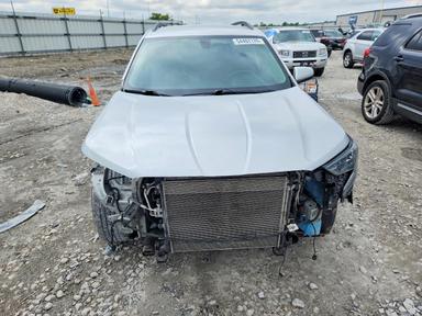 Вид 2018 GMC TERRAIN SLE, угол 5