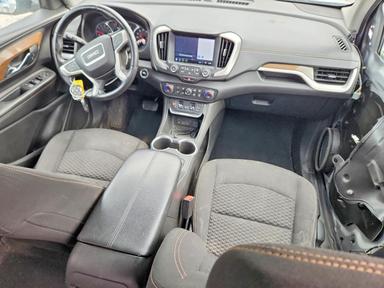 Вид 2018 GMC TERRAIN SLE, угол 8
