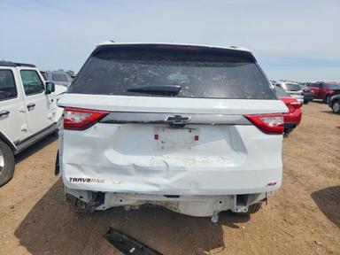 Vue de 2021 CHEVROLET TRAVERSE RS, angle 6