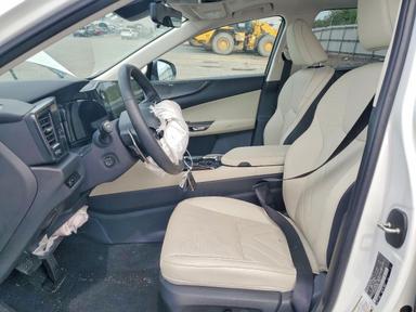 Вид 2025 LEXUS NX 450H+ BASE, угол 7