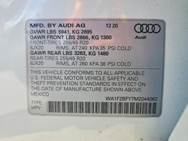 Vue de 2021 AUDI Q5 E PRESTIGE, angle 13