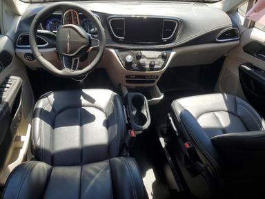 Vue de 2023 CHRYSLER PACIFICA TOURING L, angle 8