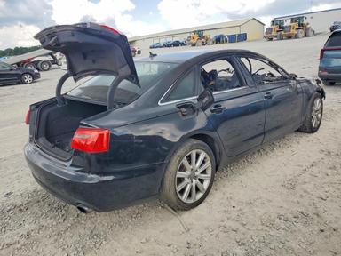 Vue de 2013 AUDI A6 PREMIUM PLUS, angle 3