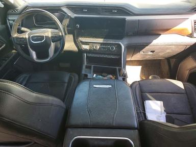 Vue de 2024 GMC SIERRA K3500 DENALI, angle 8