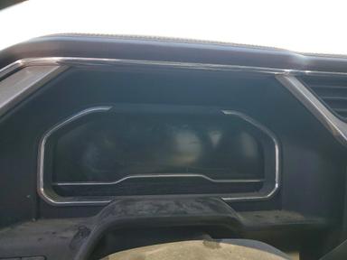 Vue de 2024 GMC SIERRA K3500 DENALI, angle 9