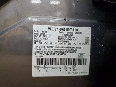 Vue de 2023 FORD EDGE TITANIUM, angle 14