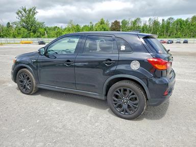 Вид 2018 MITSUBISHI OUTLANDER SPORT ES, угол 2