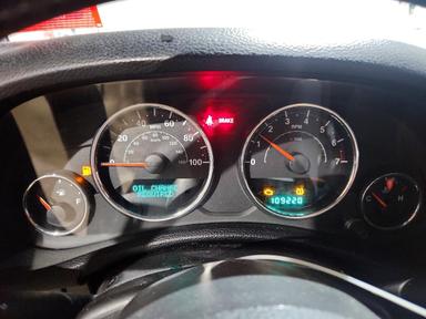 Vue de 2014 JEEP WRANGLER UNLIMITED SPORT, angle 9