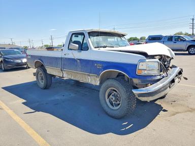 Vue de 1997 FORD F250, angle 4