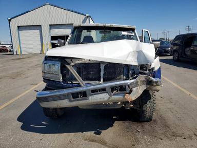 Vue de 1997 FORD F250, angle 5