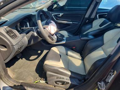 Вид 2017 VOLVO S60 CROSS COUNTRY T5, угол 7