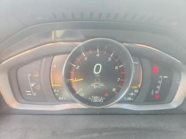Вид 2017 VOLVO S60 CROSS COUNTRY T5, угол 9