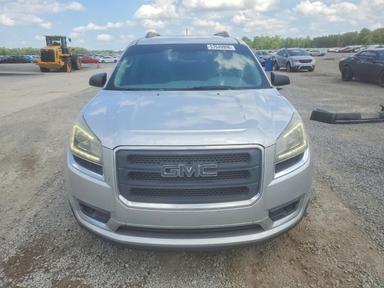 Vista de 2013 GMC ACADIA SLE, ángulo 5