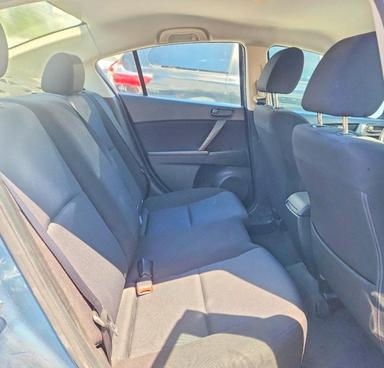 Vista de 2011 MAZDA 3 I, ángulo 10