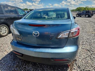 Vista de 2011 MAZDA 3 I, ángulo 6