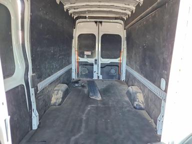 Vue de 2023 FORD TRANSIT T-250 DELIVERY VAN, angle 10