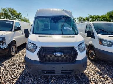 Vue de 2023 FORD TRANSIT T-250 DELIVERY VAN, angle 5