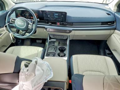 Vista de 2025 KIA CARNIVAL EX, ángulo 8
