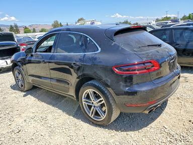 Vedere 2015 PORSCHE MACAN S, unghi 2
