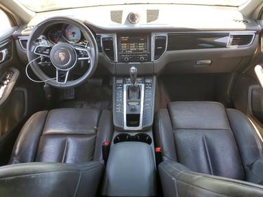 Vedere 2015 PORSCHE MACAN S, unghi 8