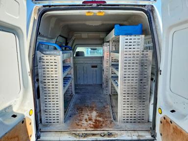 Vista de 2013 FORD TRANSIT CONNECT XL, ángulo 10