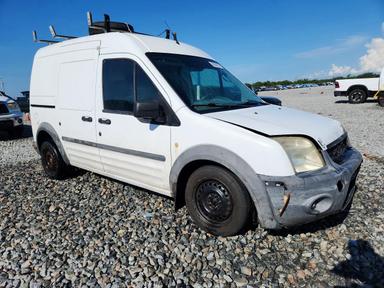 Vista de 2013 FORD TRANSIT CONNECT XL, ángulo 4