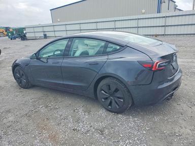 Vista de 2026 TESLA MODEL 3, ángulo 2