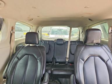 2023 CHRYSLER PACIFICA TOURING L view, angle 10