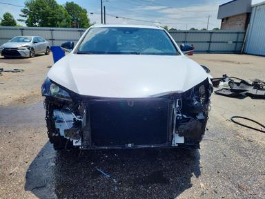 Вид 2021 LEXUS NX 300 F SPORT, угол 5