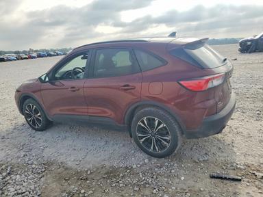 Vista de 2021 FORD ESCAPE SE, ángulo 2