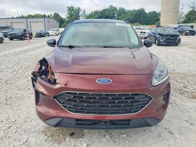 Vista de 2021 FORD ESCAPE SE, ángulo 5