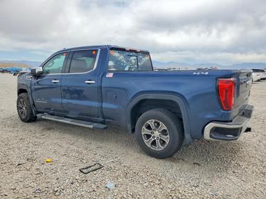 Vista de 2021 GMC SIERRA K1500 SLT, ángulo 2