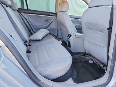 Vista de 2007 VOLKSWAGEN RABBIT, ángulo 10