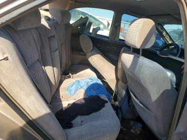 Vista de 2002 TOYOTA CAMRY LE, ángulo 10