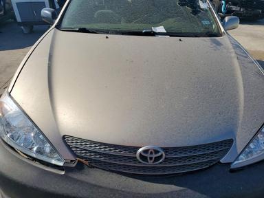 Vista de 2002 TOYOTA CAMRY LE, ángulo 11