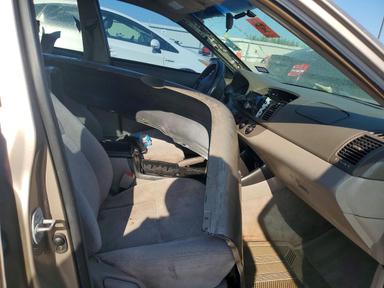 Vista de 2002 TOYOTA CAMRY LE, ángulo 7