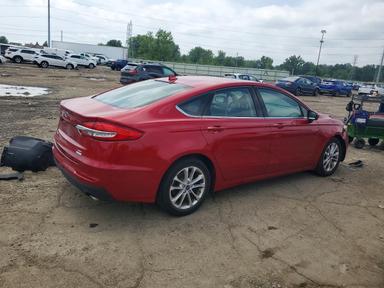 Vista de 2020 FORD FUSION SE, ángulo 3