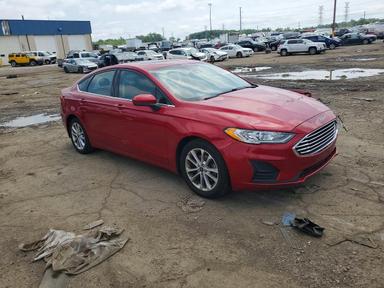 Vista de 2020 FORD FUSION SE, ángulo 4